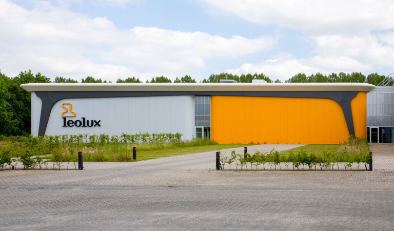 Nieuwbouw productlocatie meubelfabrikant Leolux in Venlo